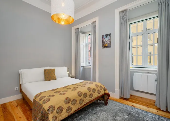 Whome Casa Alcazar Perfect Spot W/ Private Patio 리스본