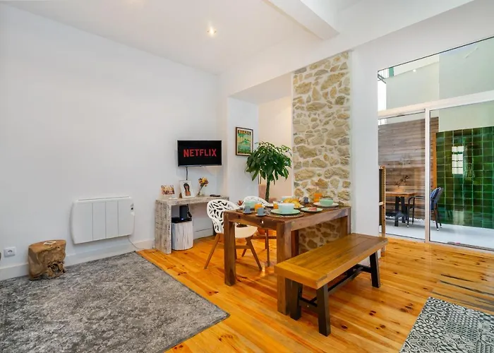 Whome Casa Alcazar Perfect Spot W/ Private Patio 아파트 *